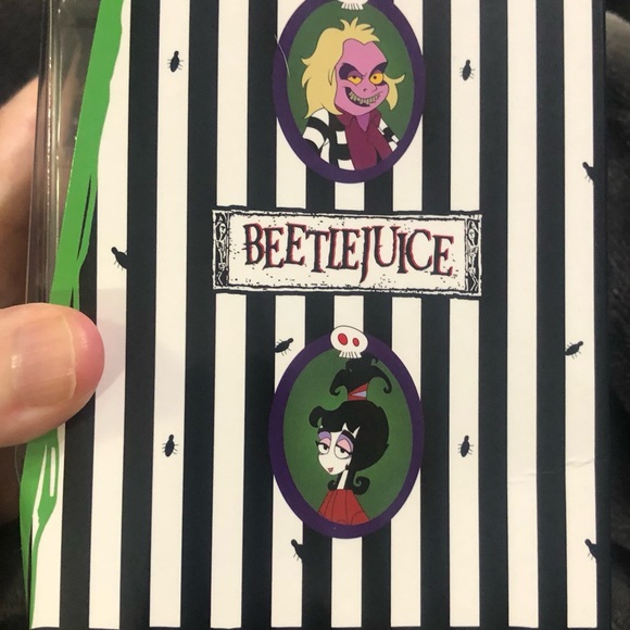 BEETLEJUICE COLLECTIBLE FIGURE NEW - Picture 5 of 7